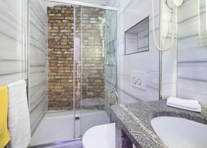 Πανσιόν Riva Σπλιτ