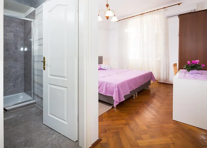 Riva Πανσιόν Σπλιτ