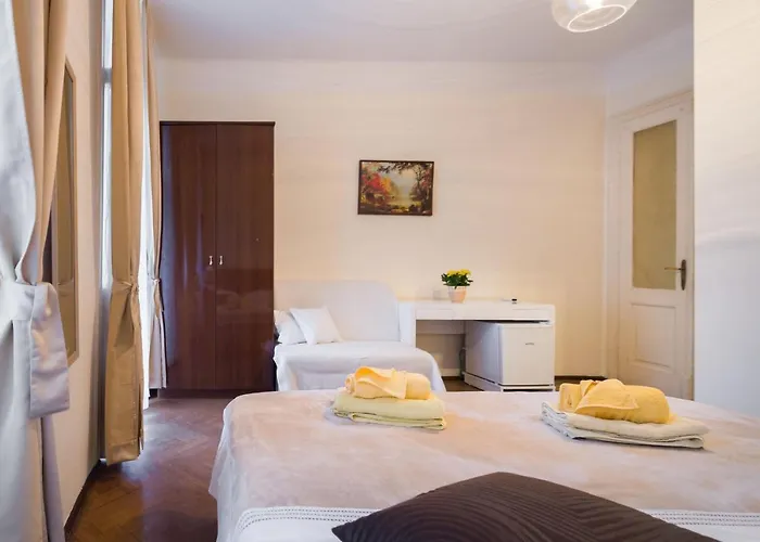 Πανσιόν Riva Σπλιτ