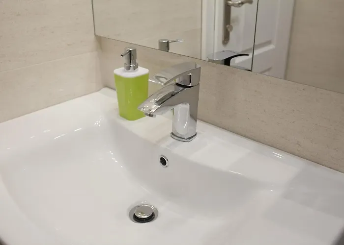 Riva Πανσιόν 3*